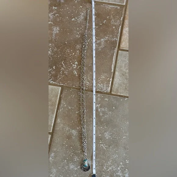 Boho Western Chic Silver and Turquoise Pendant Fashion Necklace With 30” Chain - Picture 4 of 5
